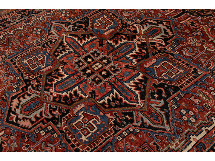 Antique Persian Heriz Wool Rug 8 x 10