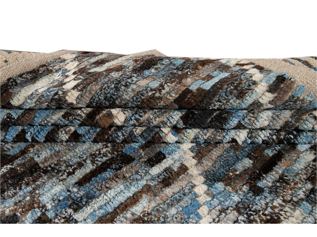 Modern Moroccan-Style Room Size Wool Rug 7 X 9