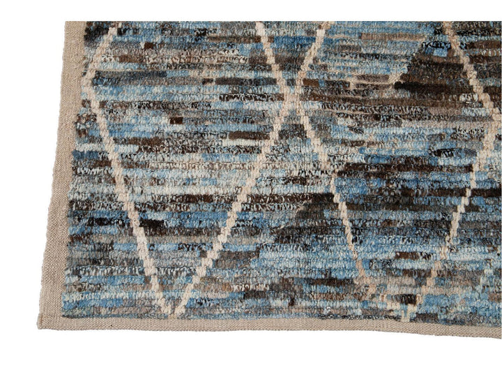 Modern Moroccan-Style Room Size Wool Rug 7 X 9