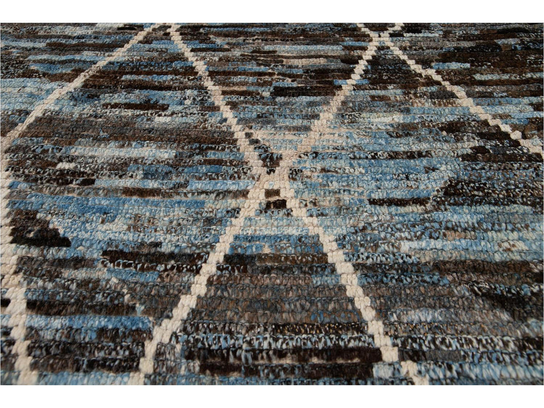 Modern Moroccan-Style Room Size Wool Rug 7 X 9