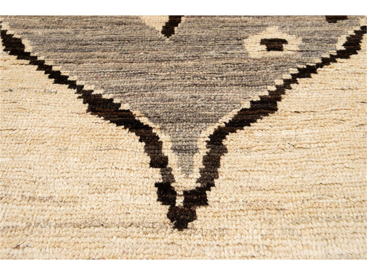 Modern Moroccan-Style Tribal Room size Wool Rug 8 X 10