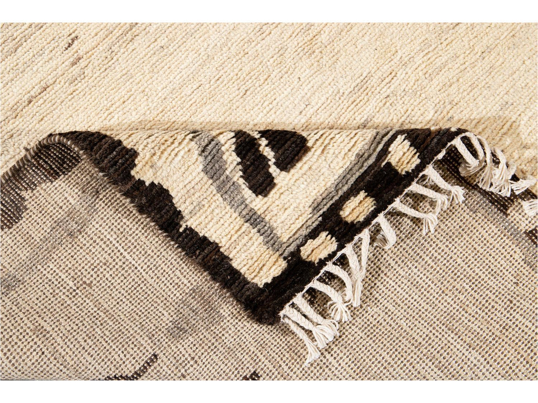 Modern Moroccan-Style Tribal Room size Wool Rug 8 X 10