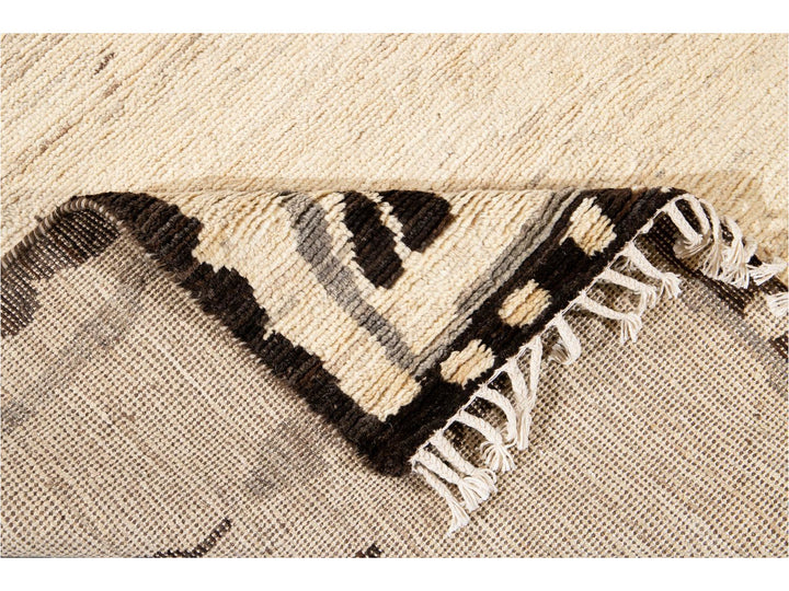 Modern Moroccan-Style Tribal Room size Wool Rug 8 X 10