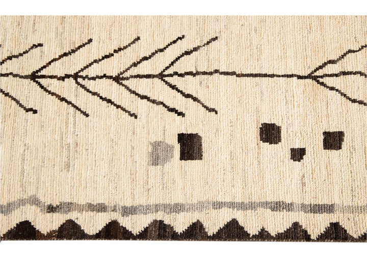 Modern Moroccan-Style Tribal Room size Wool Rug 8 X 10