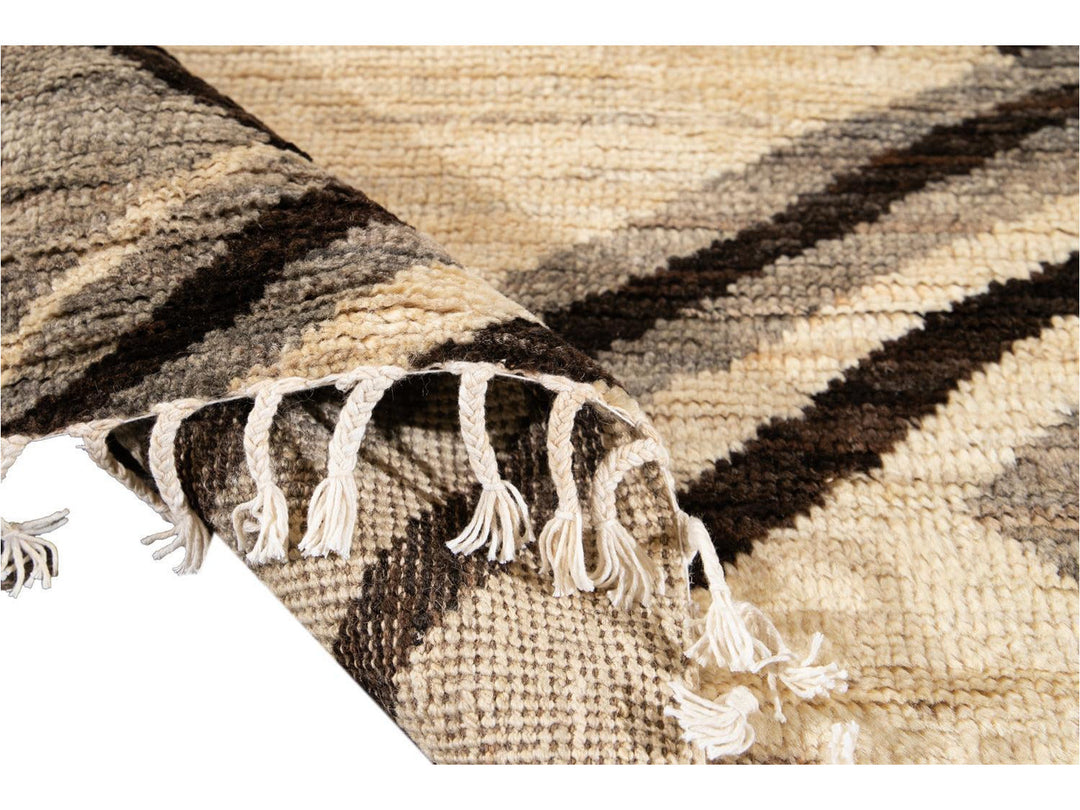 Modern Moroccan-Style Tribal Room size Wool Rug  8 X 10