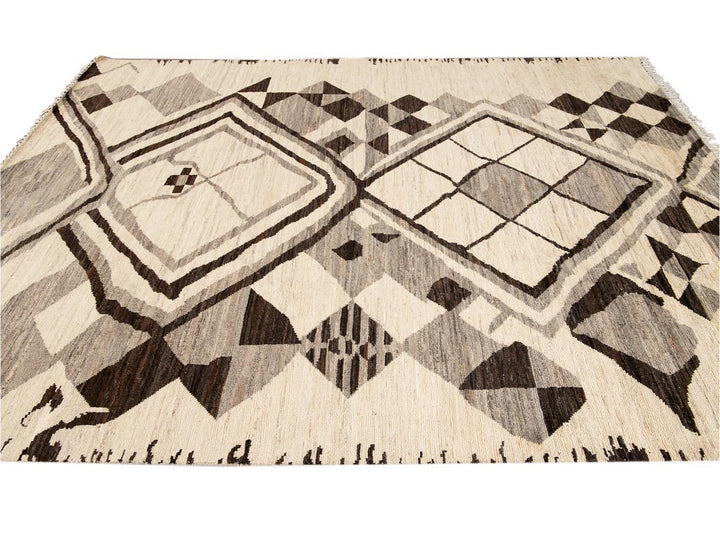 Modern Moroccan-Style Tribal Room size Wool Rug  8 X 10