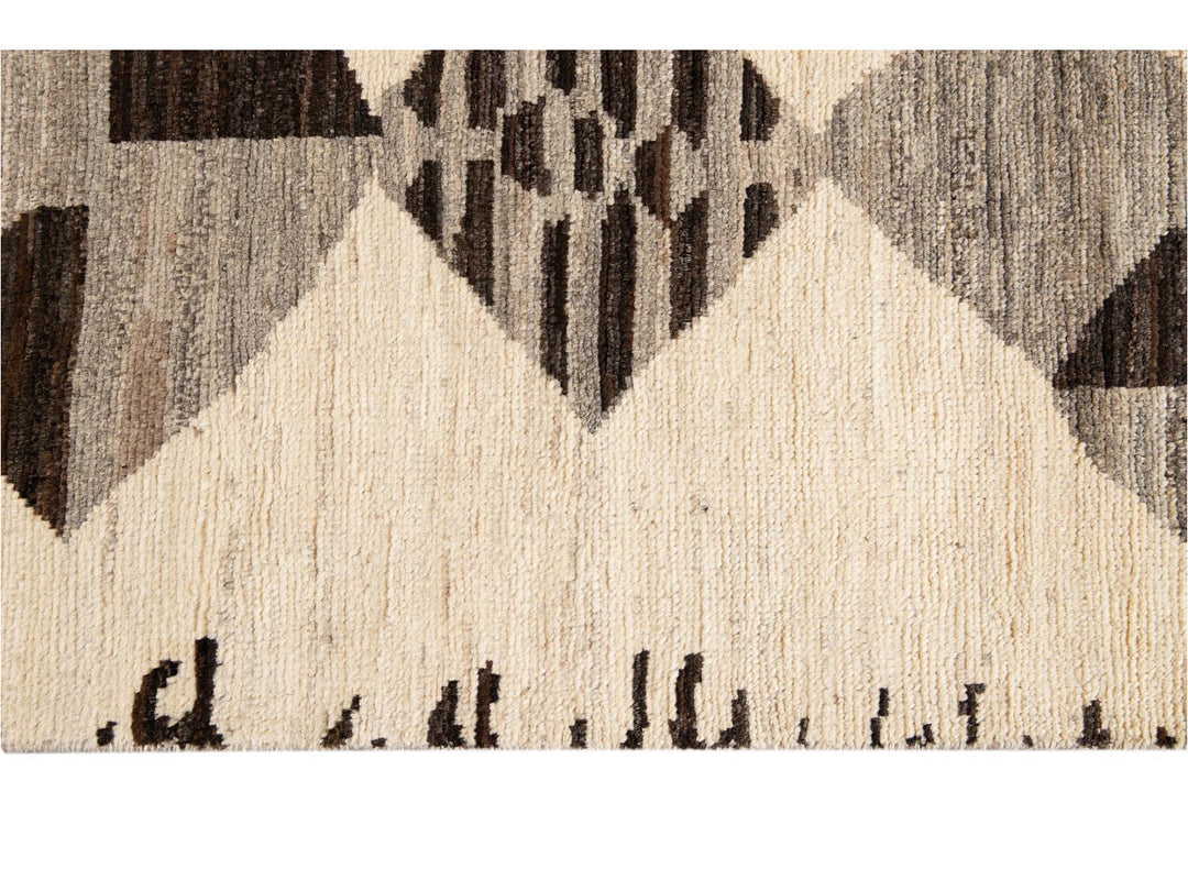 Modern Moroccan-Style Tribal Room size Wool Rug  8 X 10