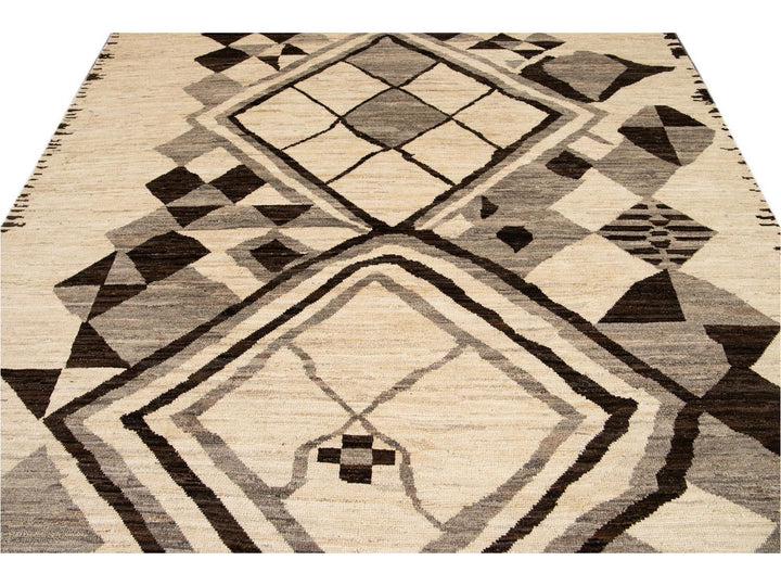 Modern Moroccan-Style Tribal Room size Wool Rug  8 X 10