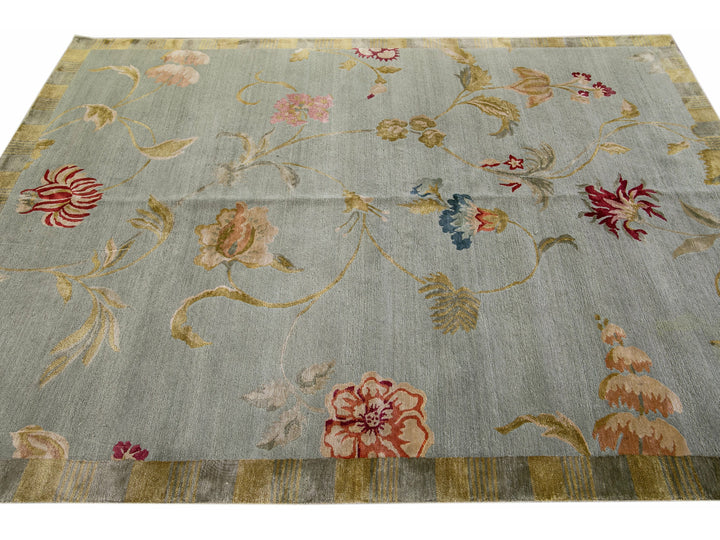 Modern Tibetan Handmade Lyndhurst Floral Pattern Gray Wool and Silk Rug