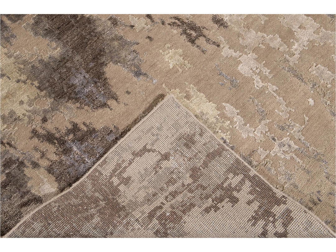 Modern Abstract Wool and Silk Rug 10 X 14