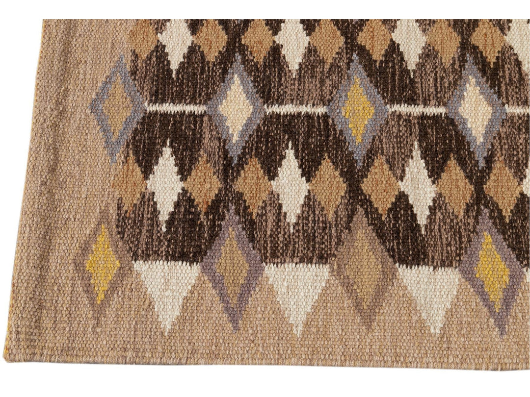 Contemporary Scandinavian-Style Rug 3 X 8