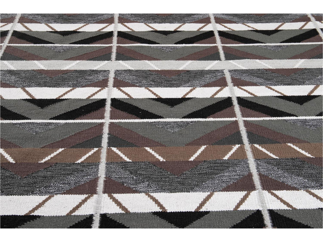 Modern Scandinavian-Style Wool Rug 9 X 12