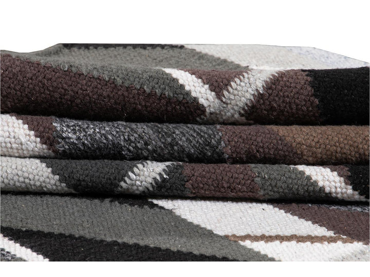 Modern Scandinavian-Style Wool Rug 9 X 12