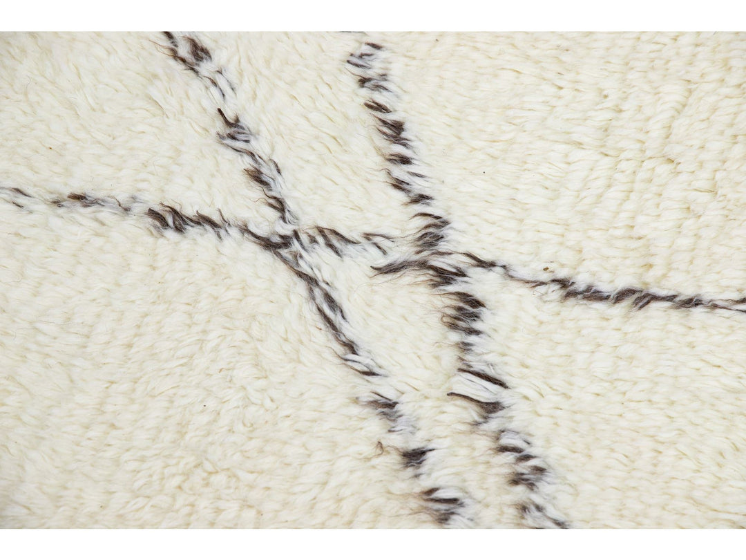 Modern Moroccan Wool Rug 15 X 18