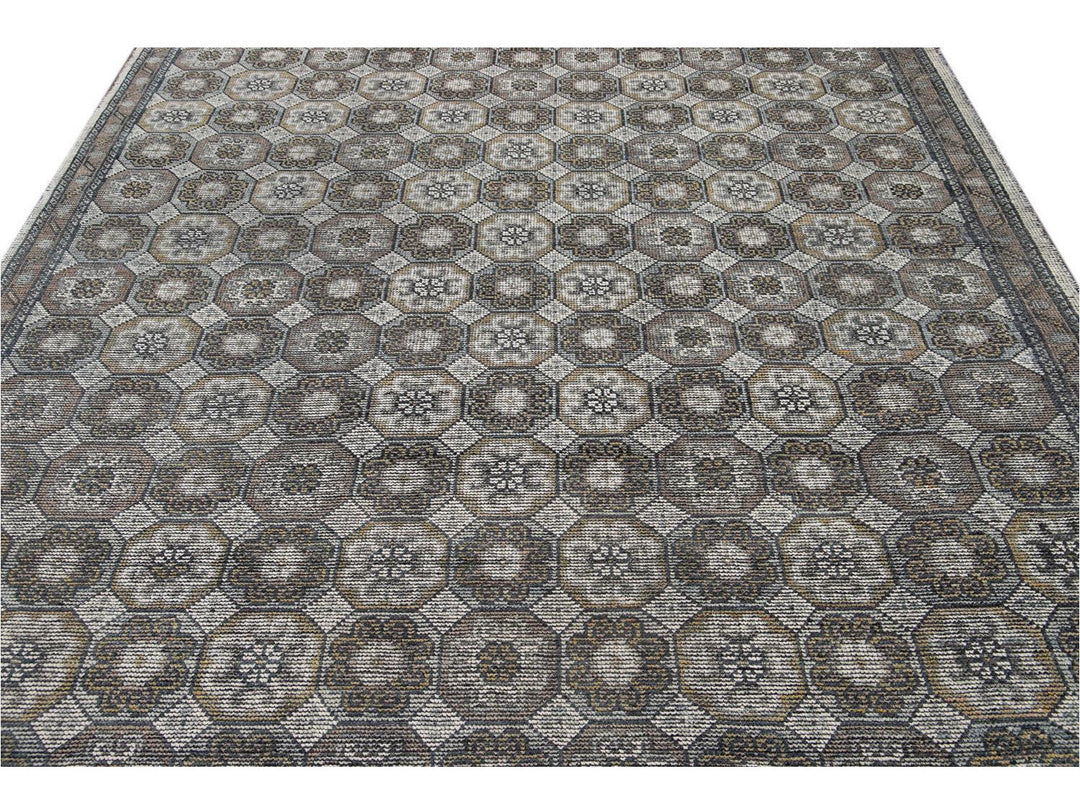 Contemporary Soumak Style Wool Rug