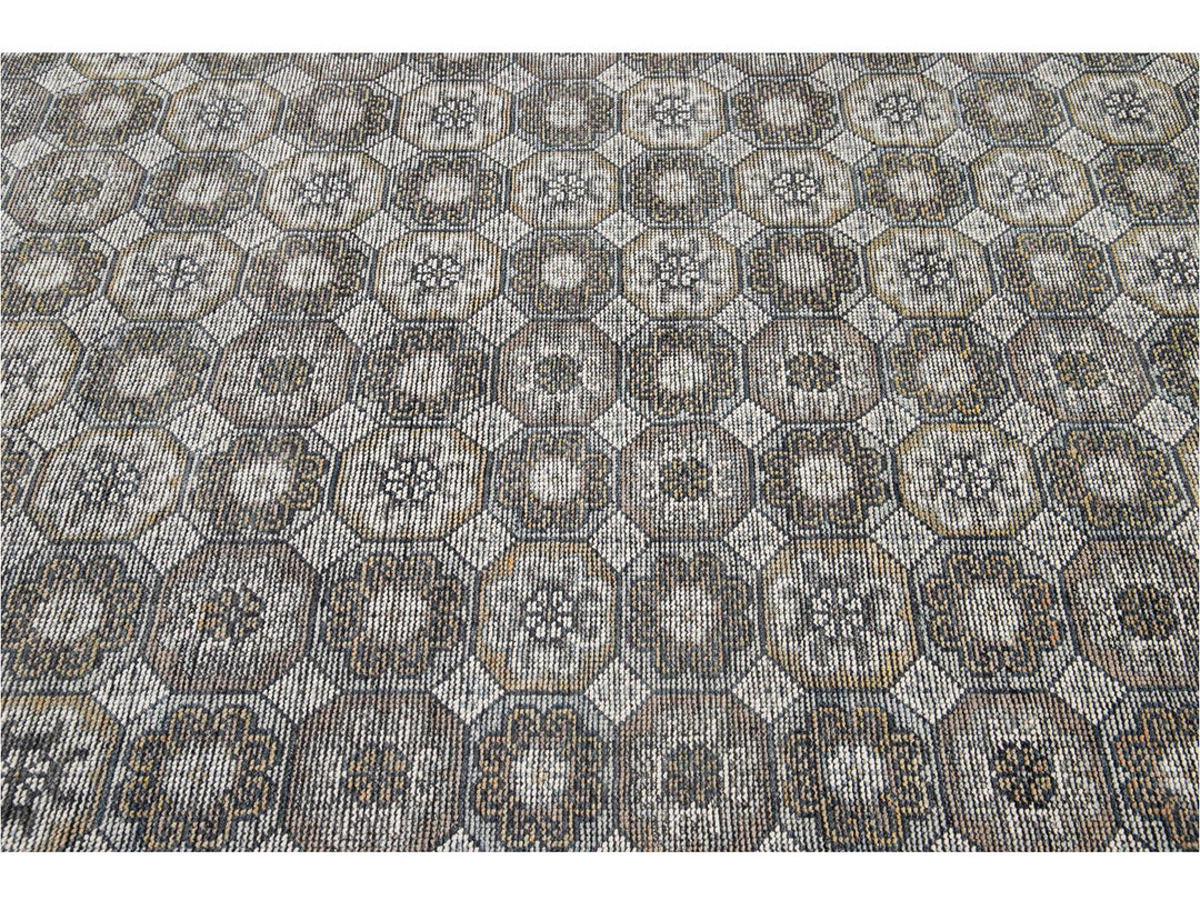 Contemporary Soumak Style Wool Rug