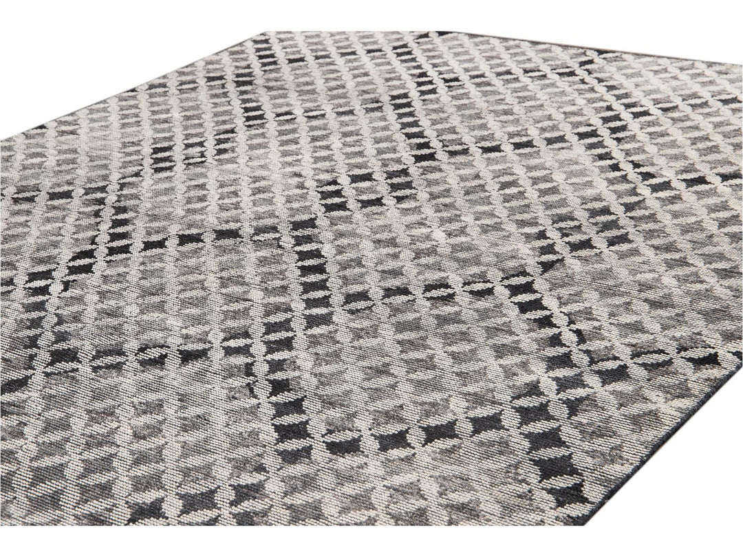 Modern Soumak Style Wool Rug 8 X 10