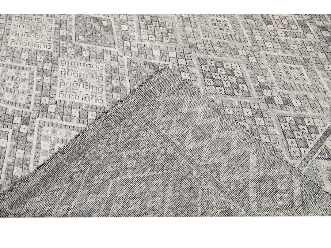 Modern Textured High Low Wool Rug 11 X14