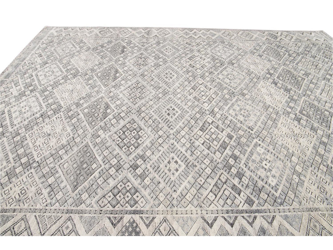 Modern Textured High Low Wool Rug 11 X14