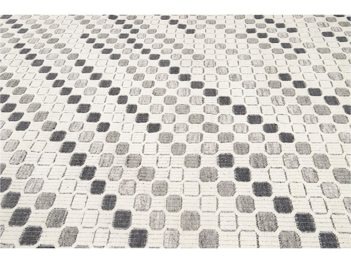 Contemporary Textured High Low Wool Rug 10 X 14