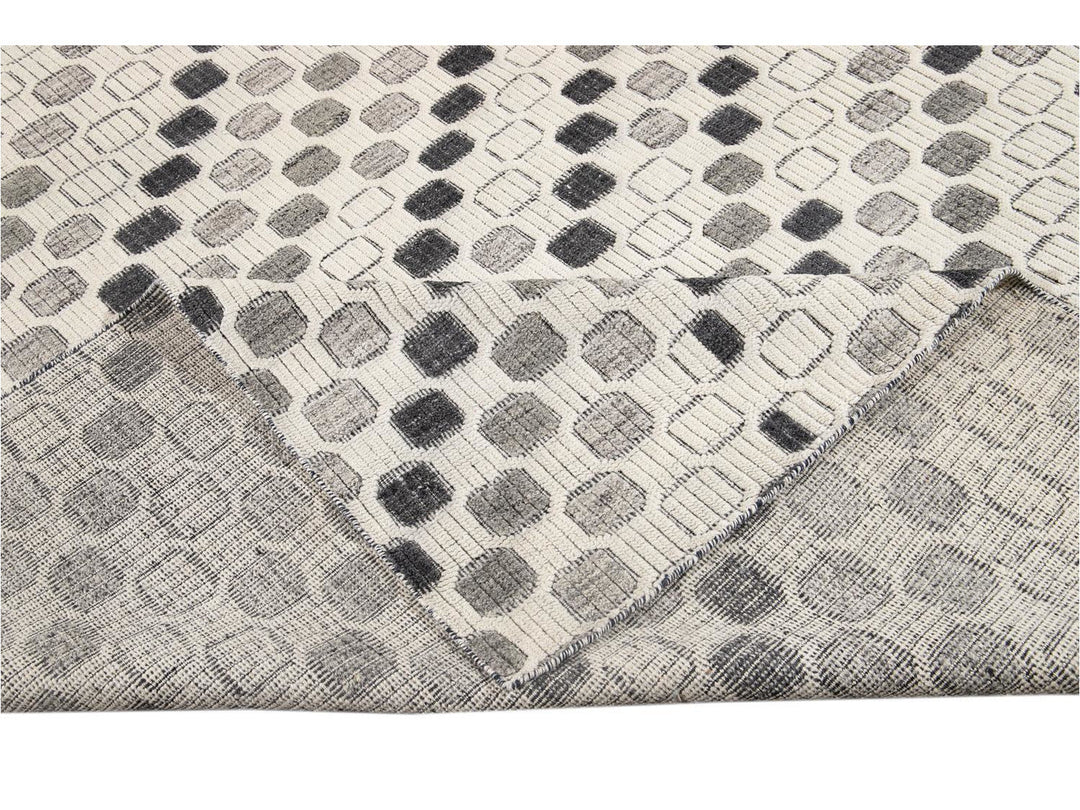 Contemporary Textured High Low Wool Rug 10 X 14