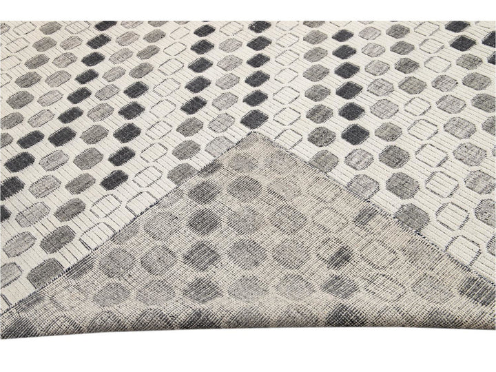 Contemporary Textured High Low Wool Rug 10 X 14