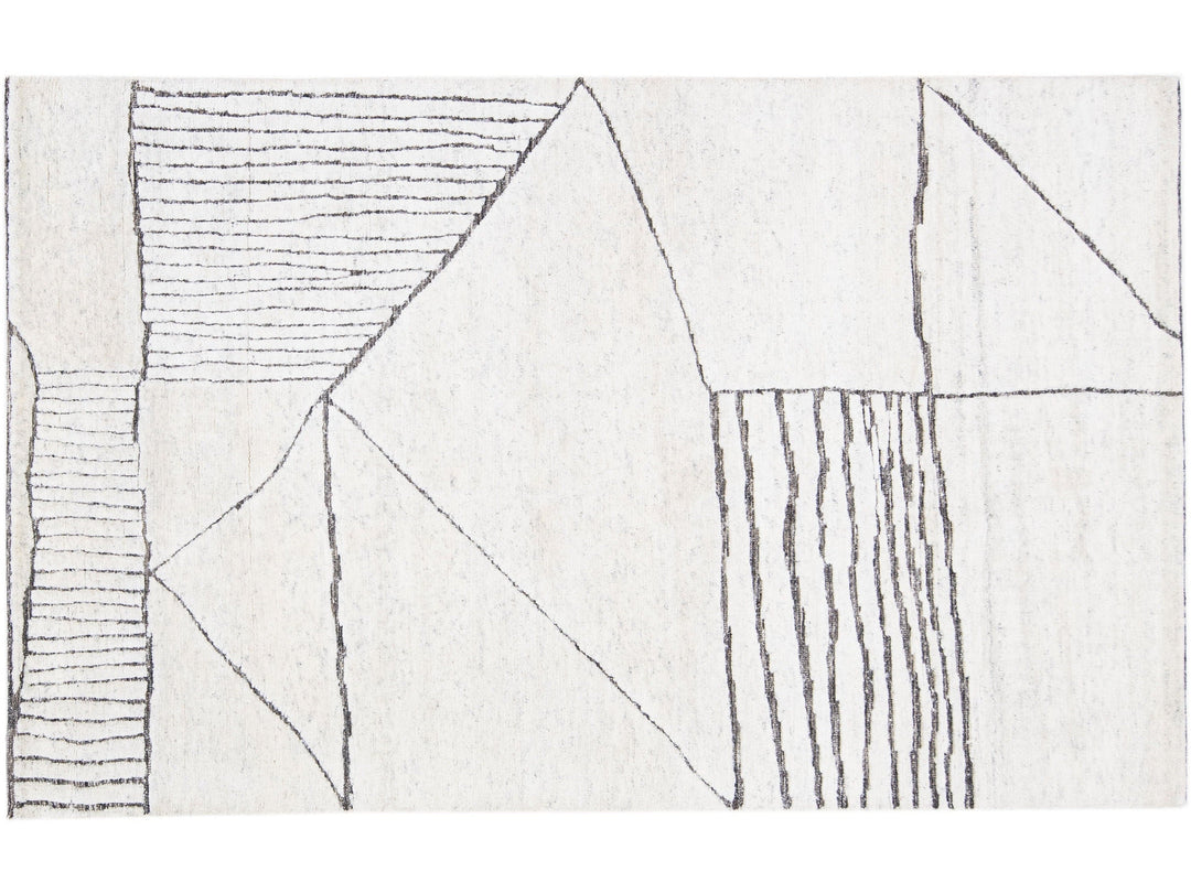 Modern Moroccan Wool Rug 5 X 8