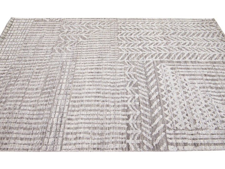 Modern Moroccan Wool Rug 5 X 8