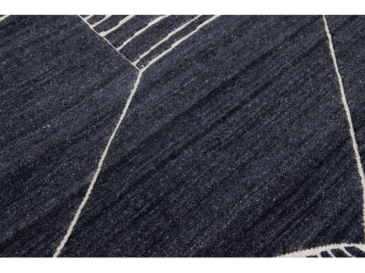 Modern Moroccan Wool Rug 5 X 8