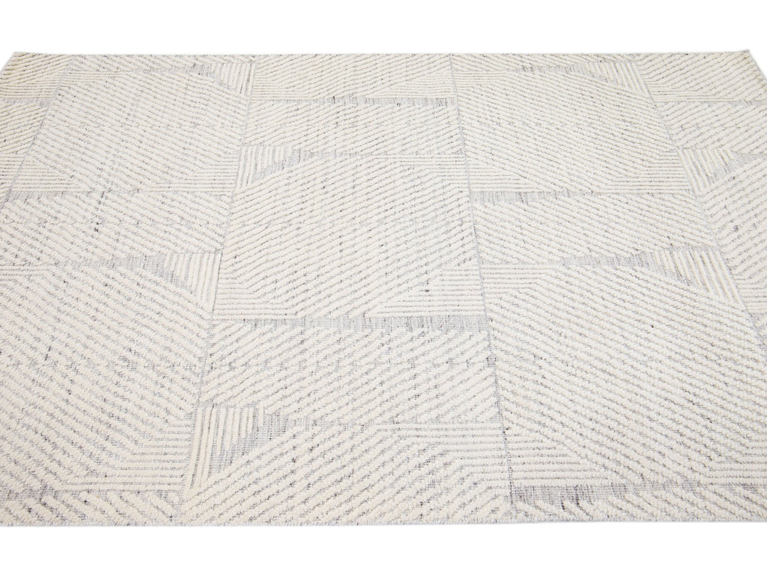 Modern Moroccan Wool Rug 5 X 8