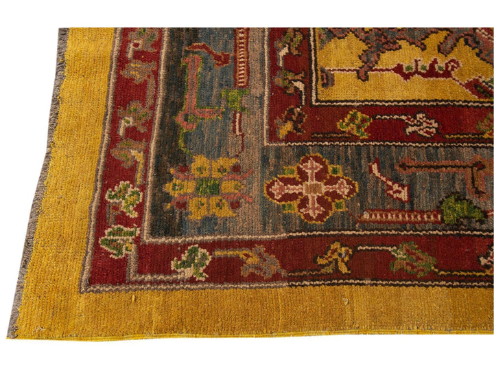 Vintage Bakshaish wool Rug, 10' X 13'