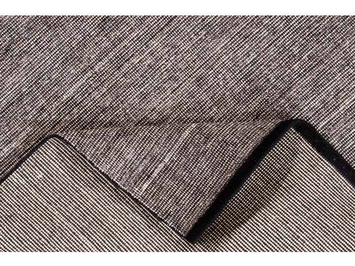 Modern Groove Collection Rug 6 x 6