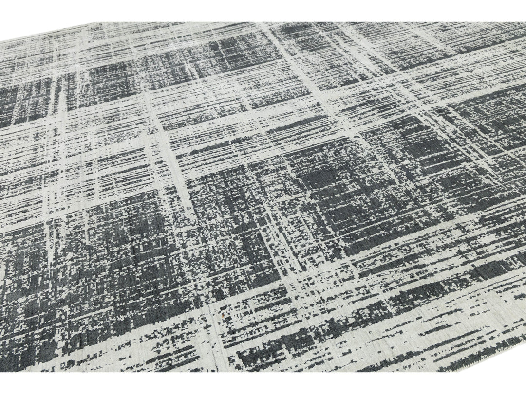 Modern Wool and Viscose Rug 12 X 15