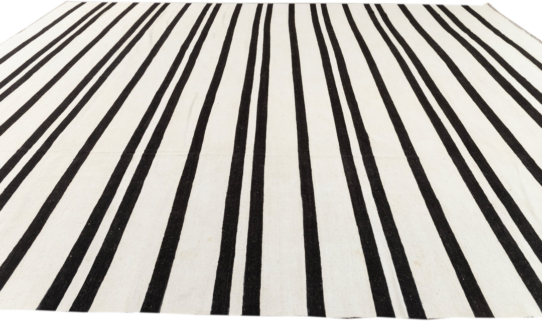 Modern Kilim Oversize Wool Rug 14 X 18