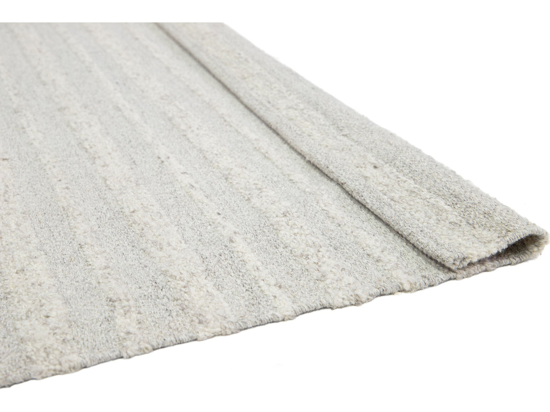 Modern Nantucket Collection Wool Rug 5 X 8