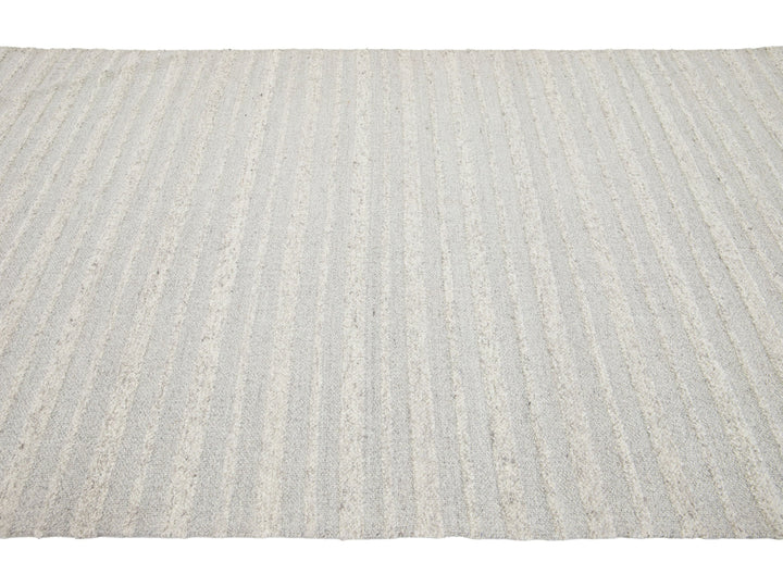 Modern Nantucket Collection Wool Rug 5 X 8