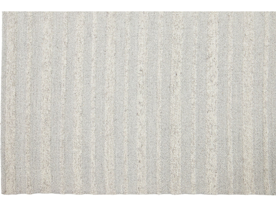Modern Nantucket Collection Wool Rug 5 X 8