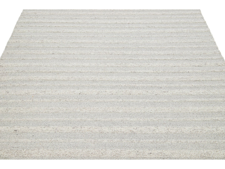 Modern Nantucket Collection Wool Rug 5 X 8