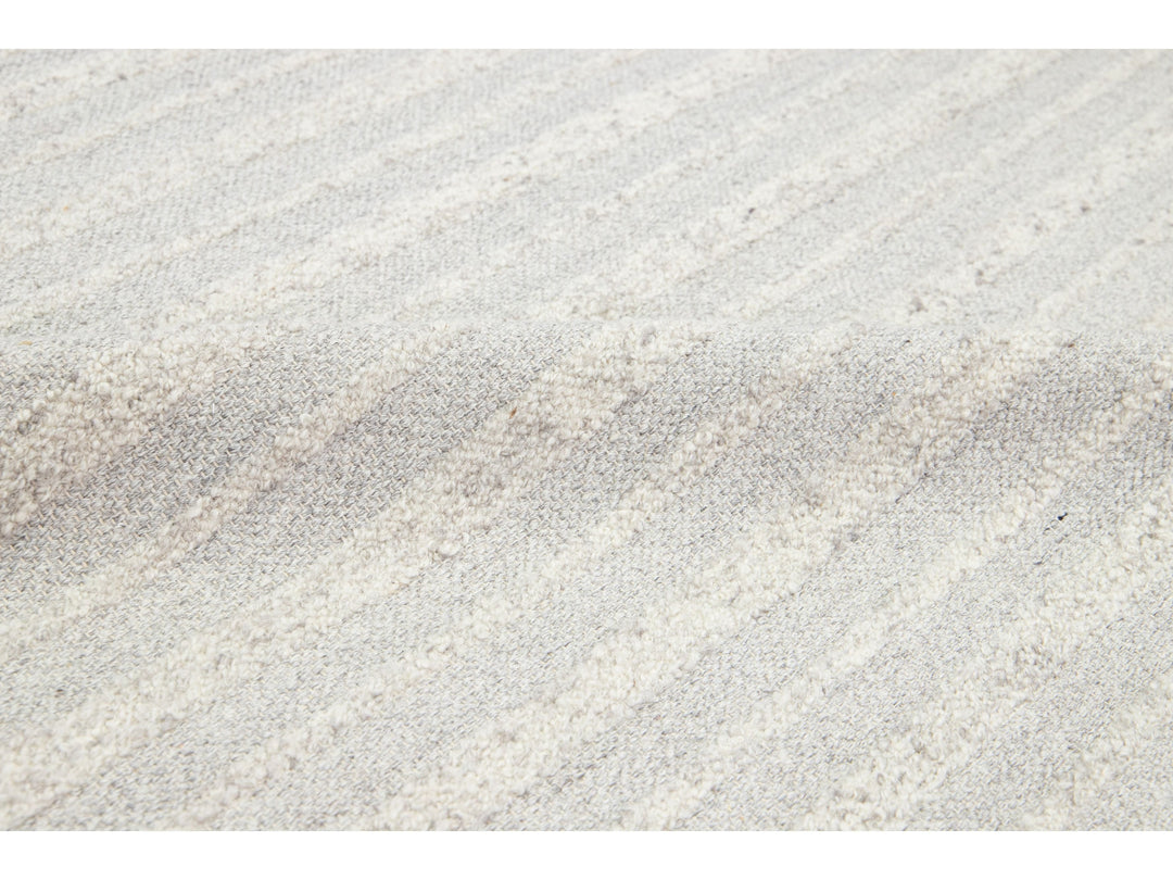 Modern Nantucket Collection Wool Rug 5 X 8