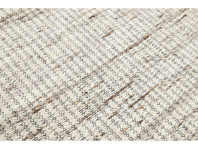 Modern Westport Collection Wool Rug 5 X 8