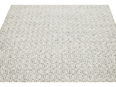 Modern Textured Wool Rug 5 X 8