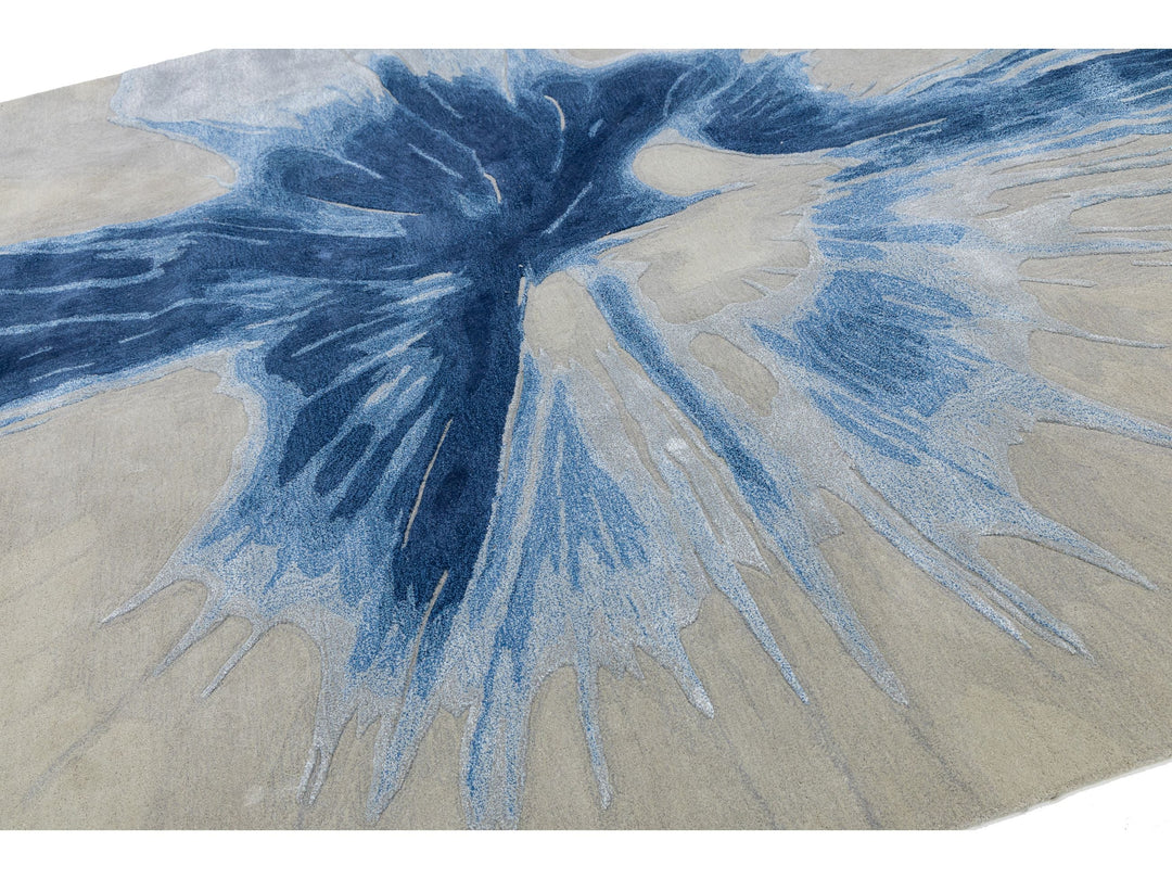 Modern Wool and Silk Rug 8 X 10