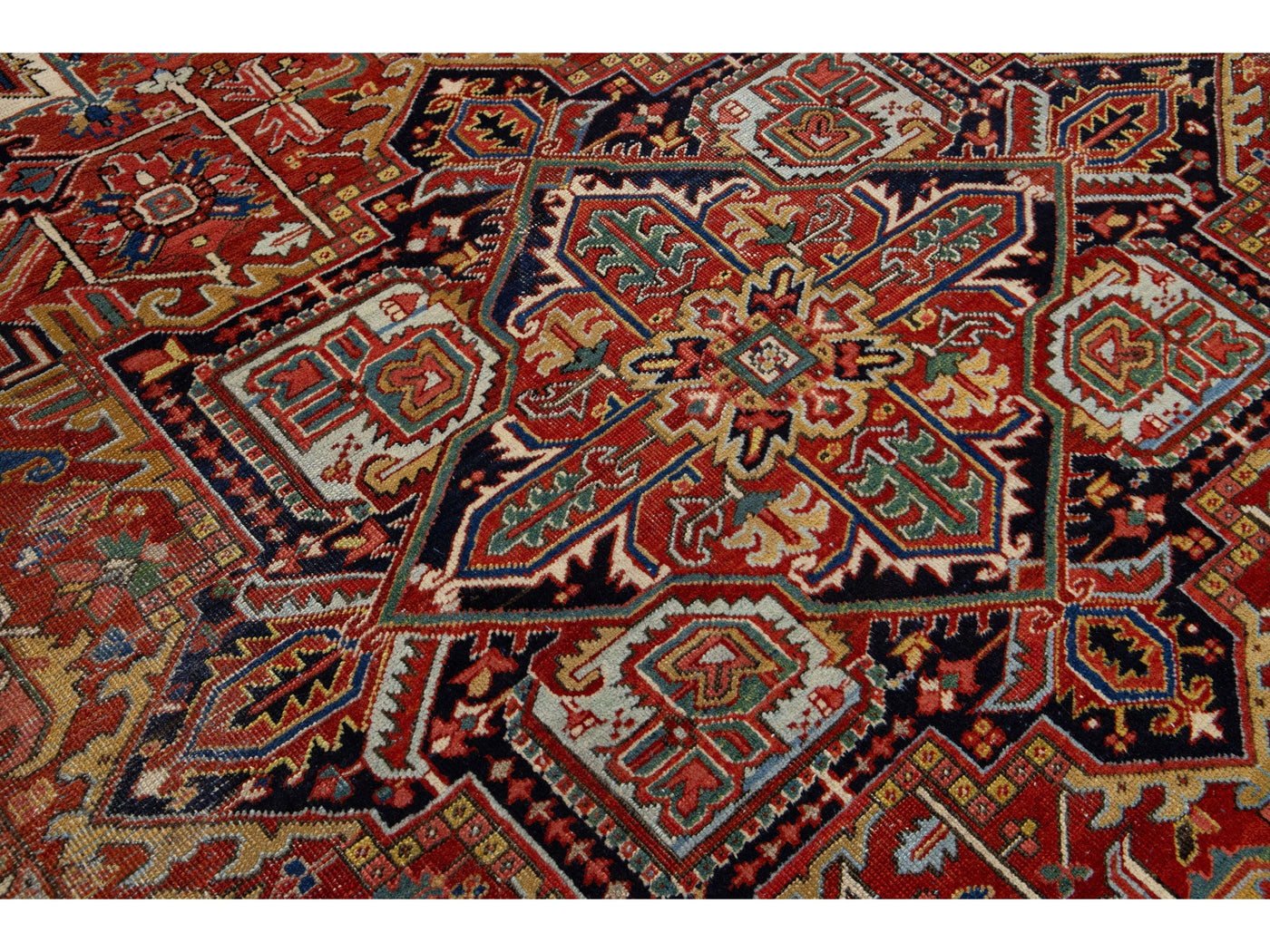 Antique Heriz Wool Rug 8 X 10