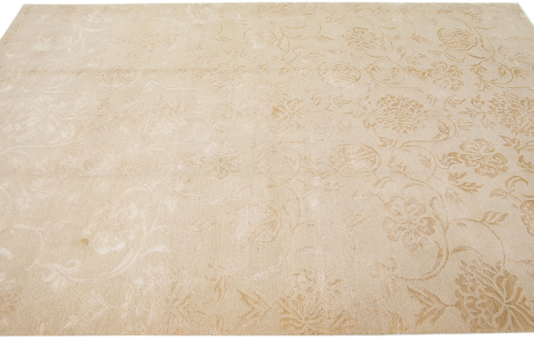Modern Nepalese Wool and Silk Rug 6 X 9