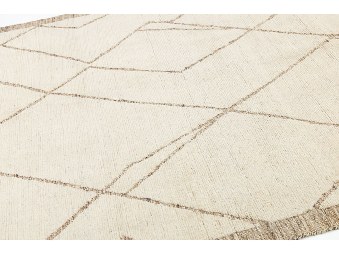 Modern Moroccan Wool Rug 6 X 9