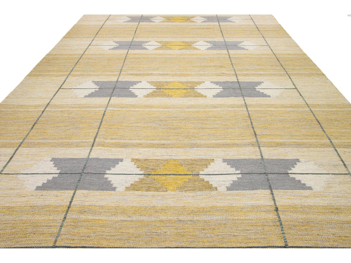Modern Scandinavian Wool Rug 10 X 15