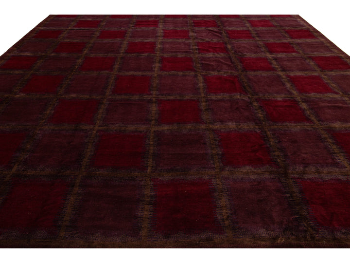 Modern Tibetan Wool and Silk Rug 15 X 15
