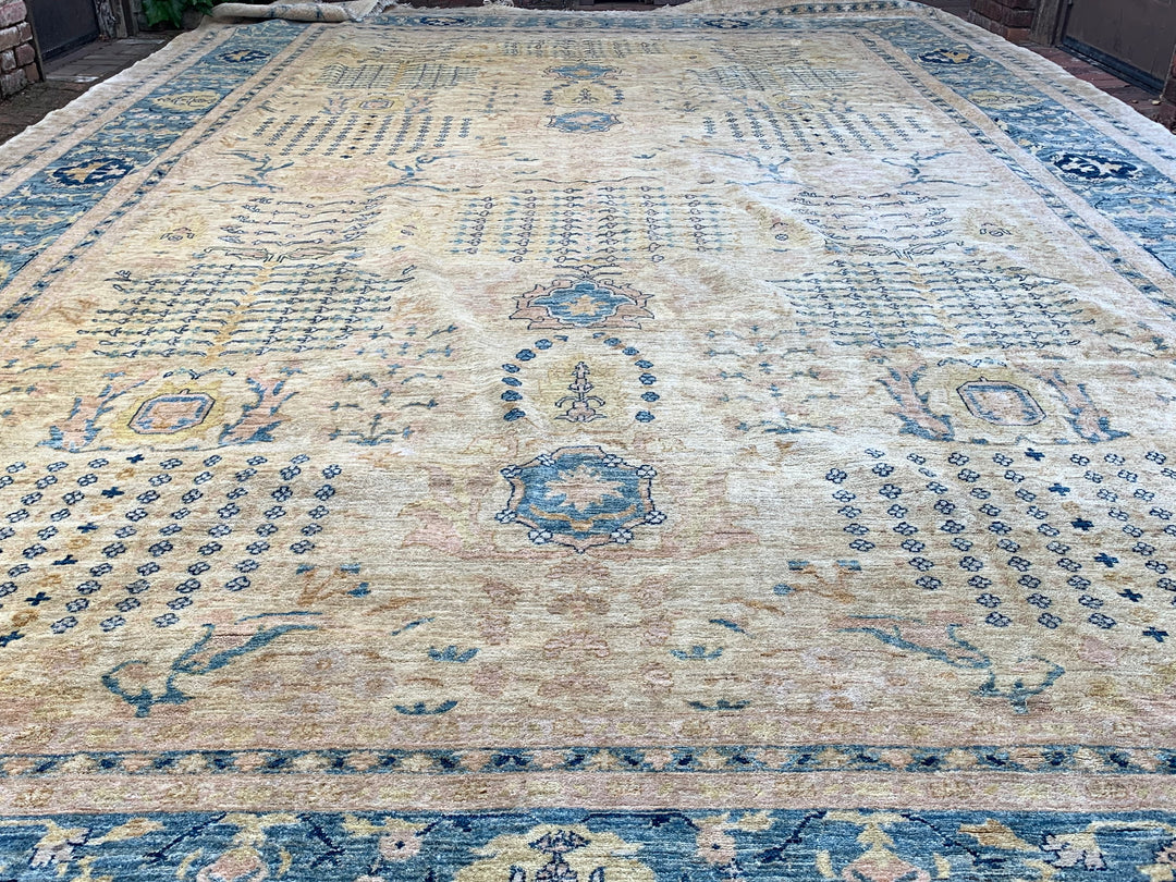 Pak Persian Tabriz