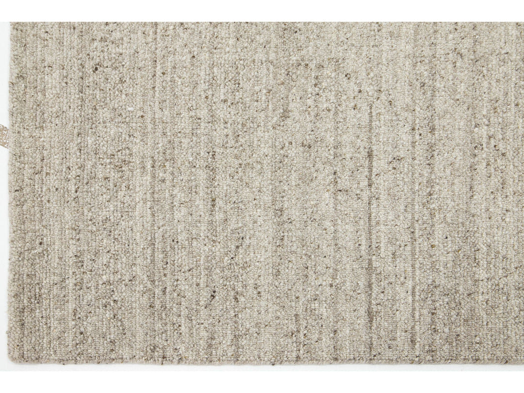 Modern Textured Wool Rug 5 X 8