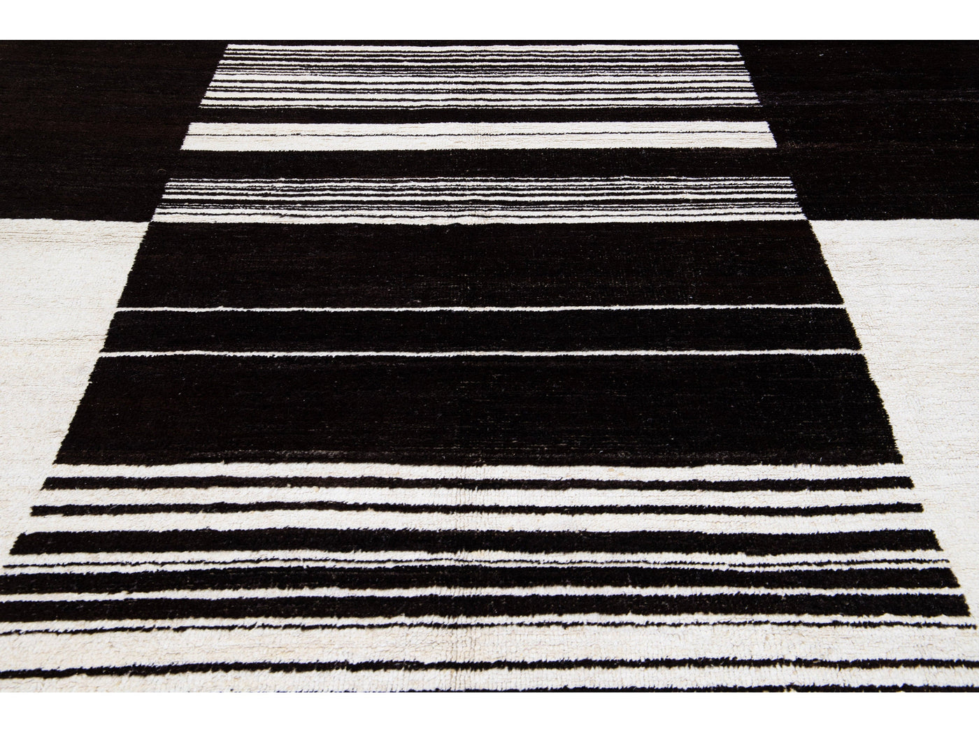 Modern Moroccan Wool Rug 9 X 12